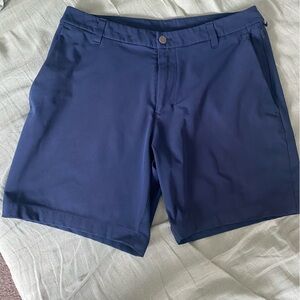 Lululemon men’s ABC Classic-Fit Short 7" Warpstreme size 32” in True Navy